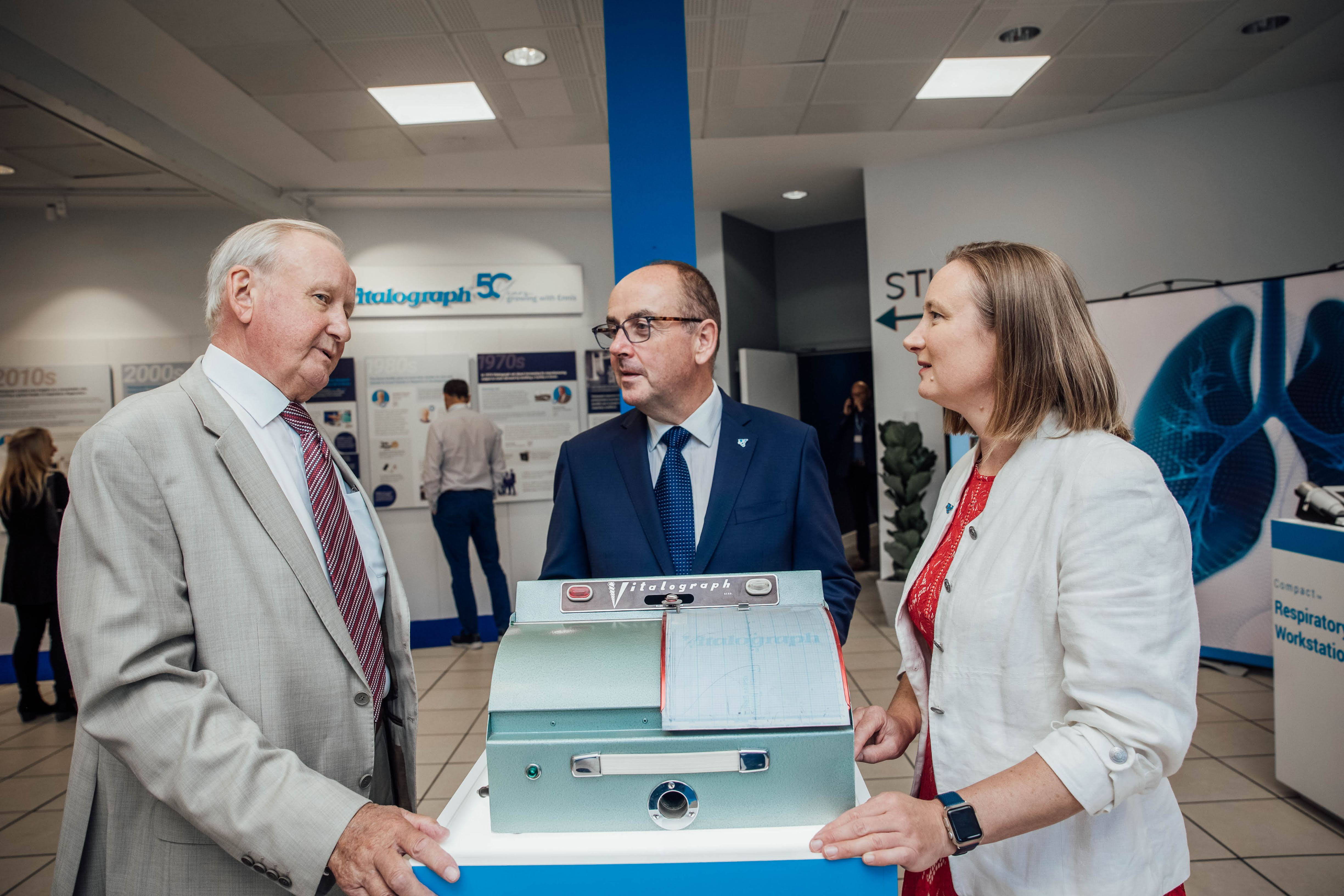 Vitalograph 50 Years Glor 053